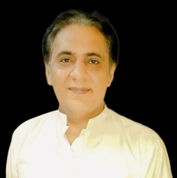 Muzafar Hussain Khawaja, Pioneering Digi Mind Internet Cafe Hyderabad Sindh
